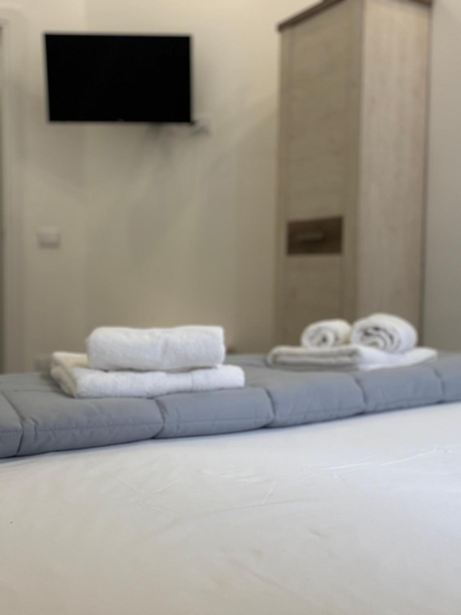 Dionisio Apartments Сиракузы Экстерьер фото